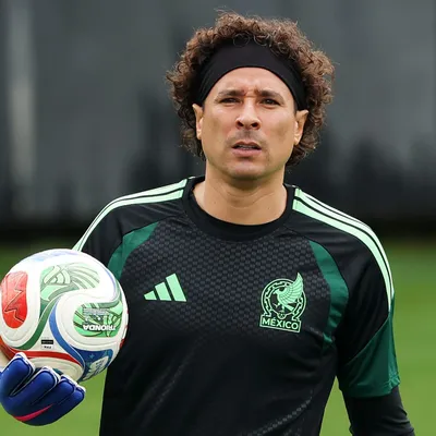 Por qué no juega Memo Ochoa hoy en México vs. Sudáfrica, por la inauguración del Mundial 2026