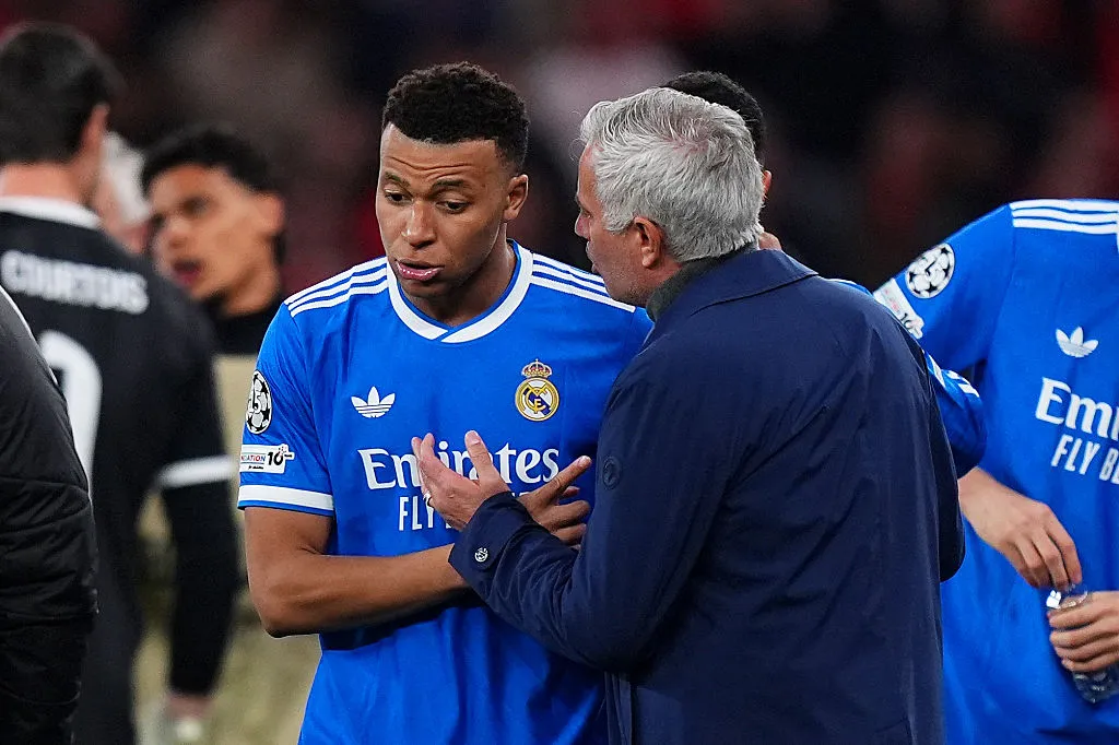 Mourinho tendrá la tarea de ordenar el vestuario de Real Madrid. (Getty)