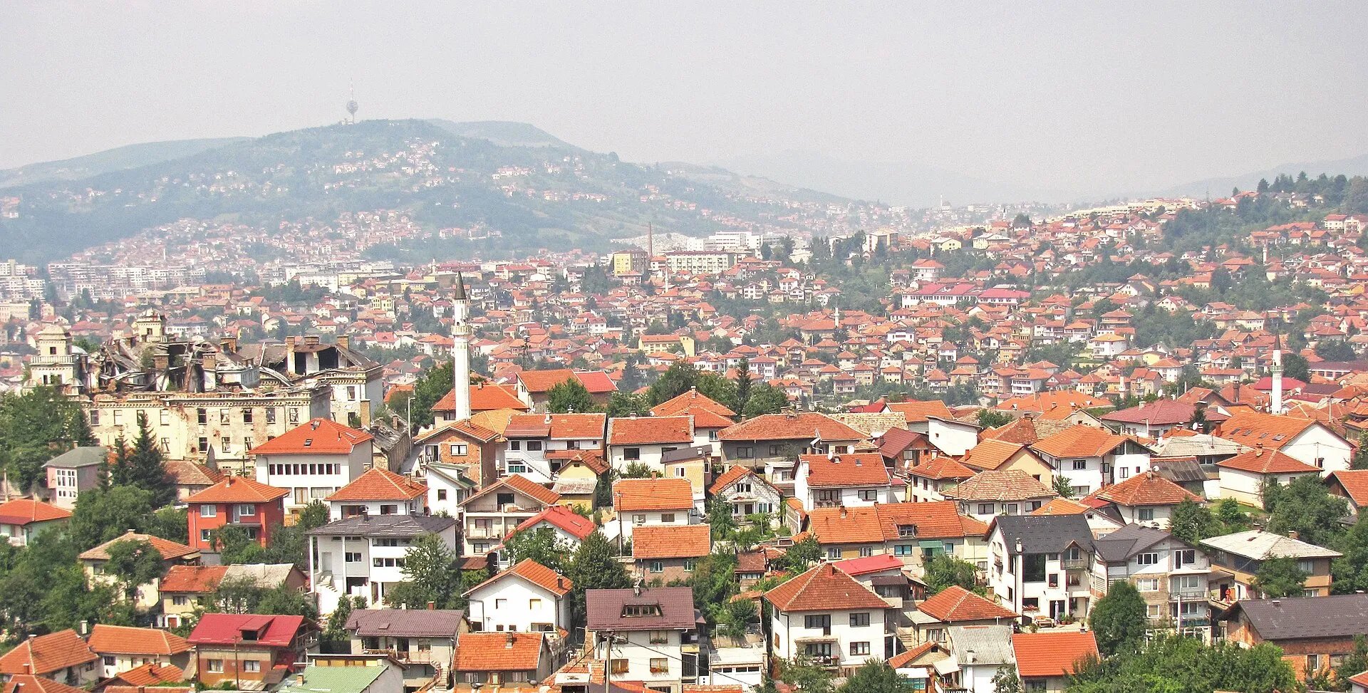 Una postal de Sarajevo, la capital bosnia (Créditos: Creative Commons)