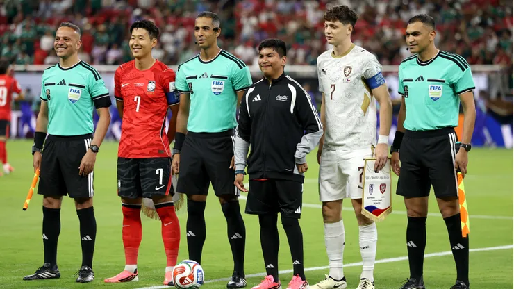 Corea del Sur y República Checa debutan en el Mundial.