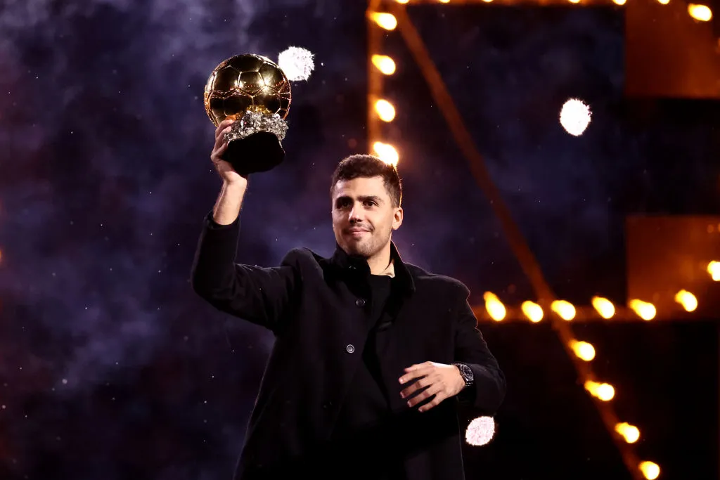 Rodri no dudó a la hora de elegir entre su Balón de Oro o ganar el Mundial. (Getty)