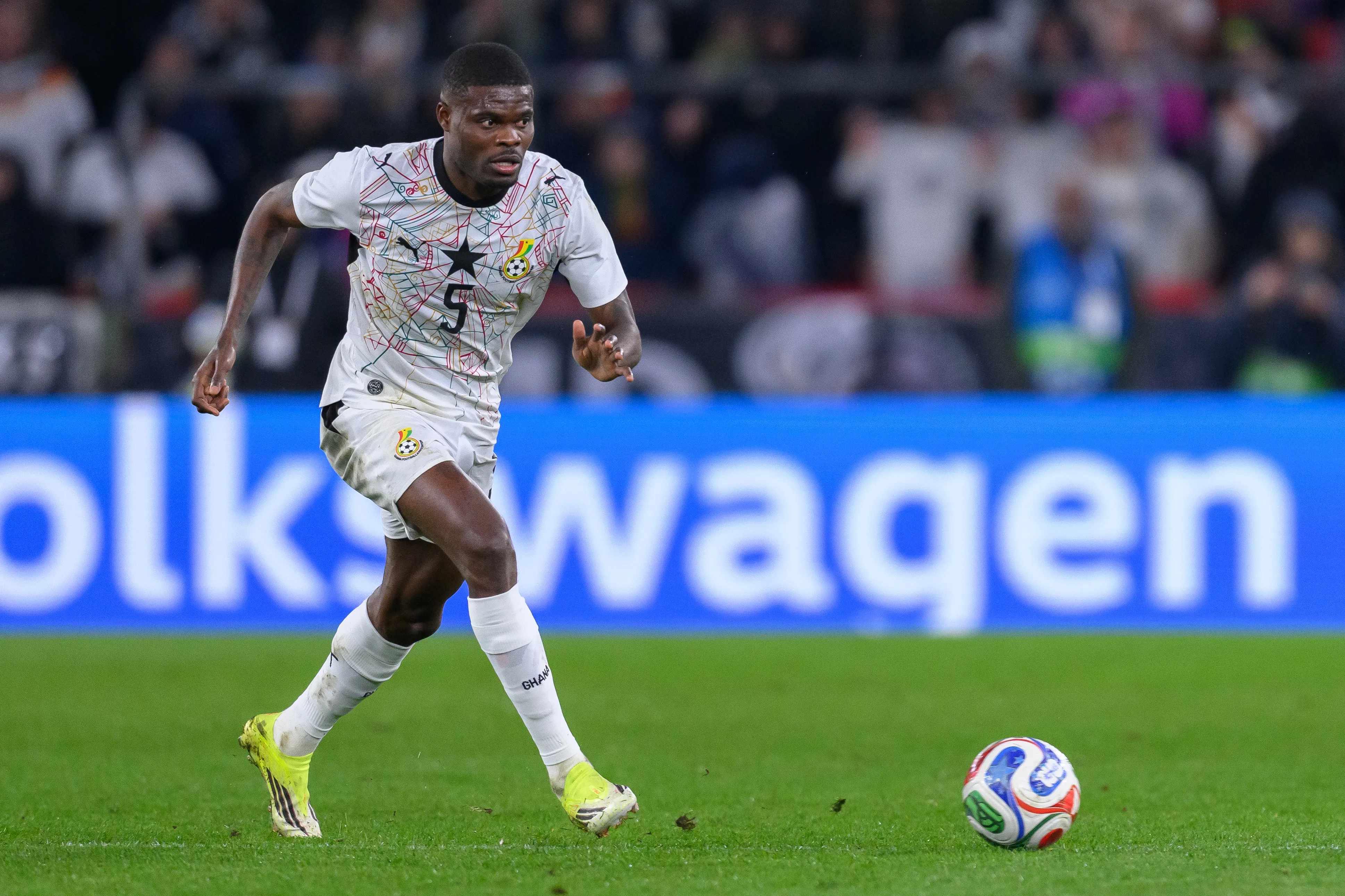 Thomas Partey, mediocampista de la Selección de Ghana. (Getty Images)