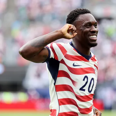 Estados Unidos posa su esperanza en Folarin Balogun