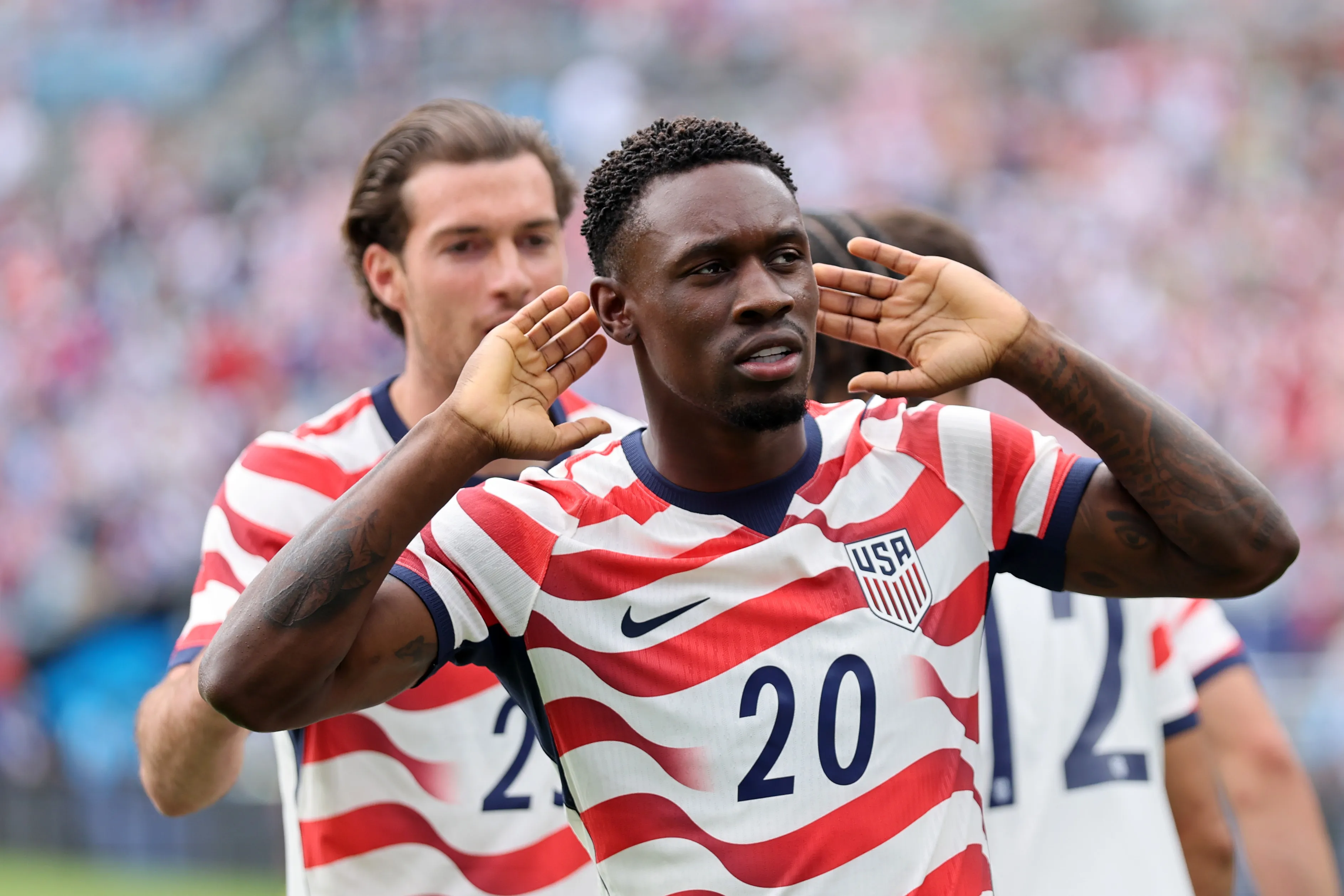 Folarin Balogun celebra un gol con Estados Unidos. (Jamie Squire/Getty Images)