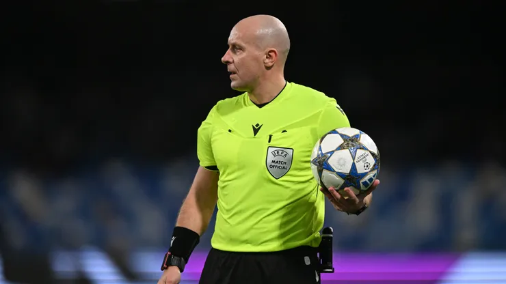 Szymon Marciniak dirigirá Argentina vs. Argelia.
