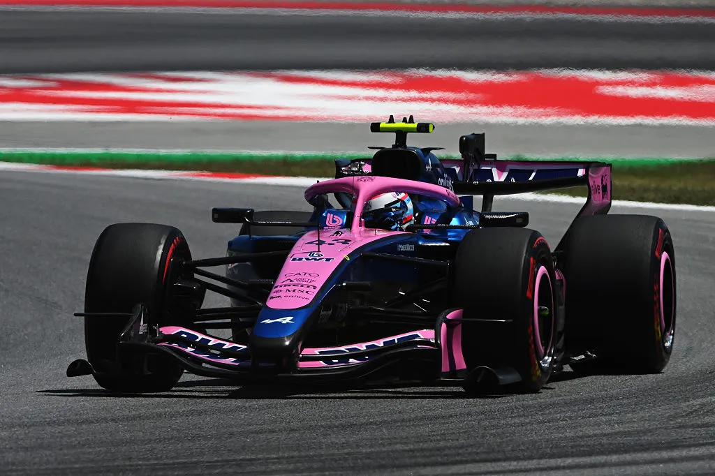 Colapinto lo dejó todo en la clasificación, pero el A526 no está cómodo en Barcelona. (Getty)