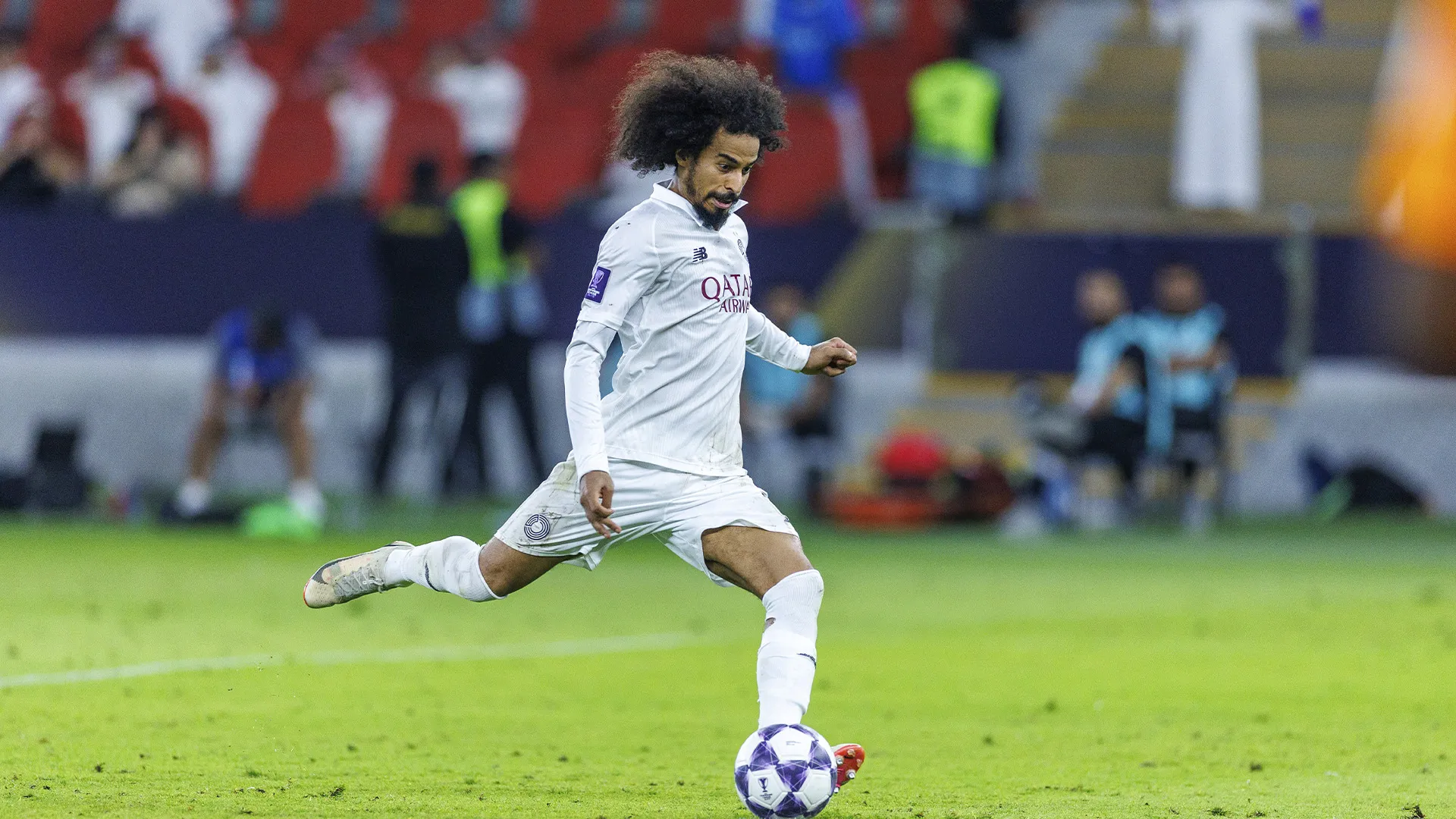 Akram Afif, delantero de Qatar y Al-Sadd SC.