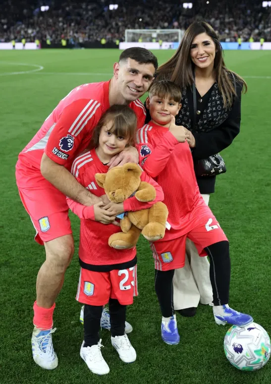 Emiliano, Mandinha, Ava y Santino Martínez. (Foto: @emi_martinez26).