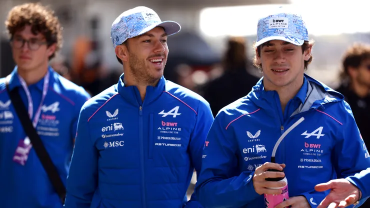 Pierre Gasly junto a Franco Colapinto en la escudería Alpine.