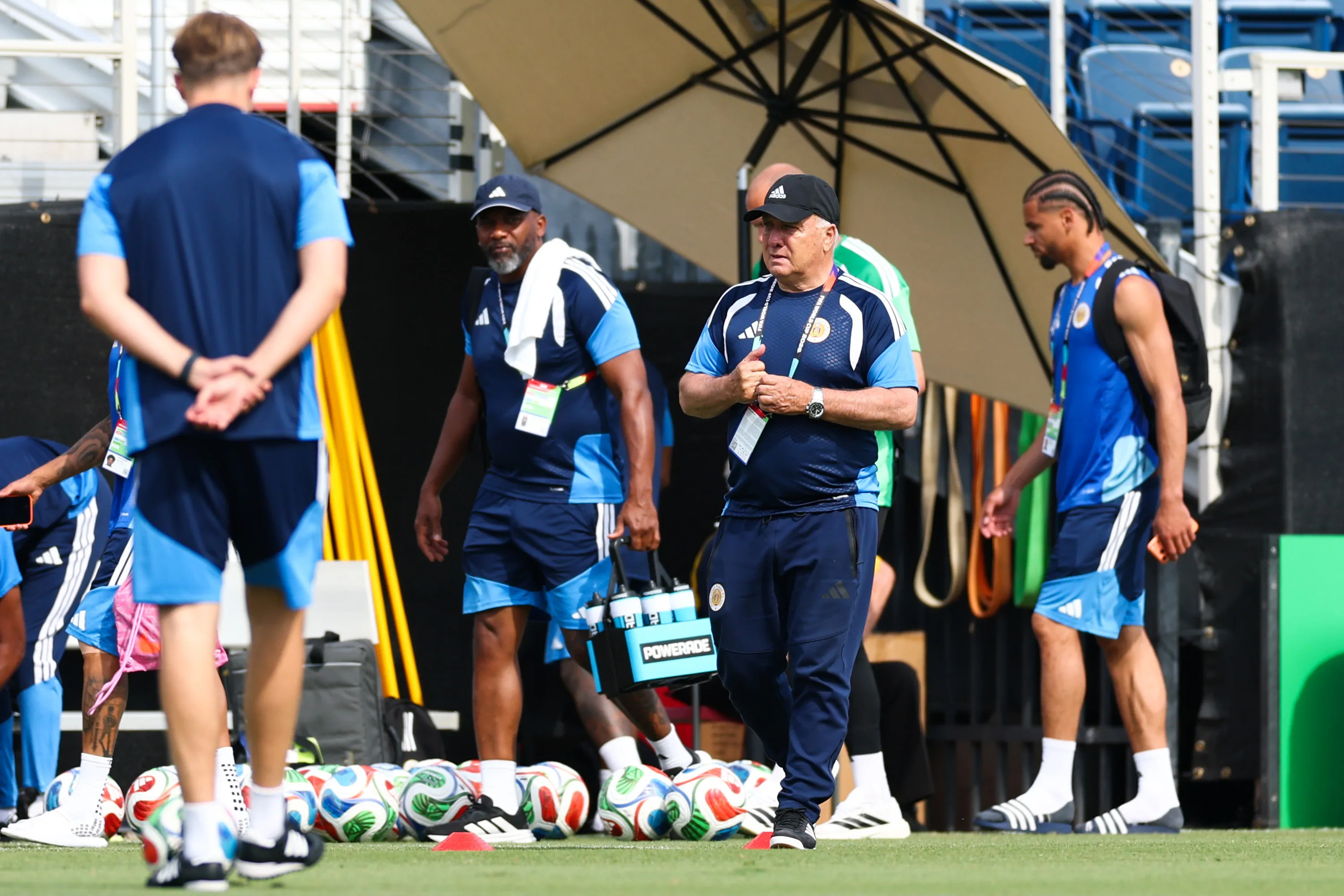 Dick Advocaat, entrenador de la Selección de Curazao. (Foto: Getty).