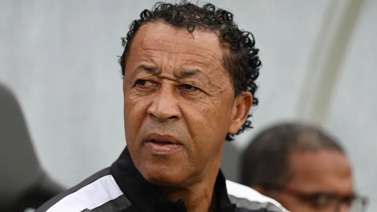 Bubista, entrenador de Cabo Verde.