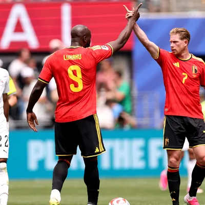 Bélgica rescató un empate ante Egipto en el debut