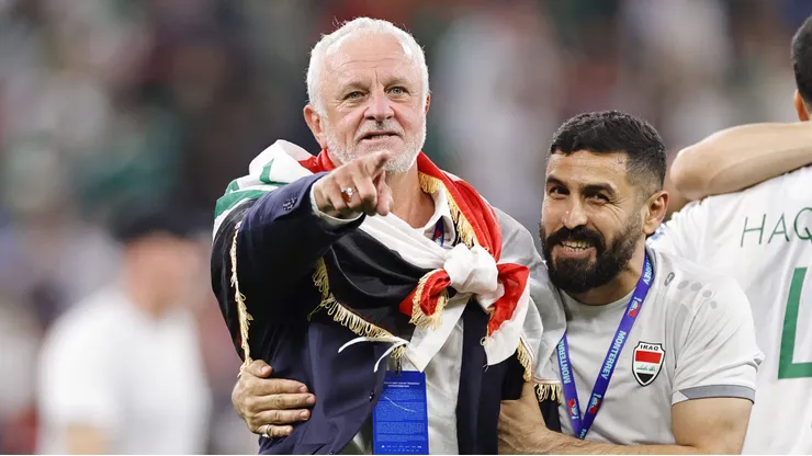 Graham Arnold es el DT de la Selección de Irak.