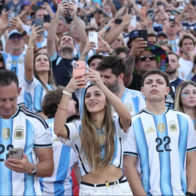 Los hinchas desaprobaron a Montiel en el debut: "No termina de convencer"