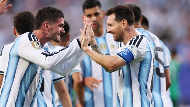 De Paul elogió a Messi tras igualar a Klose.