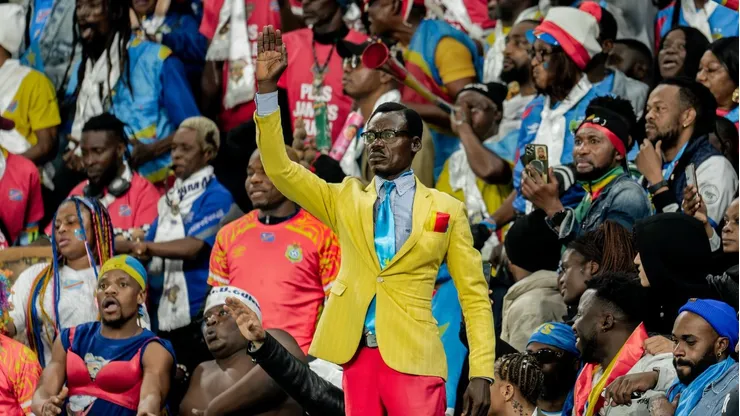 Un hincha estatua, leopardo, jugadores extranjeros y un cambio de nombre: la historia de RD Congo