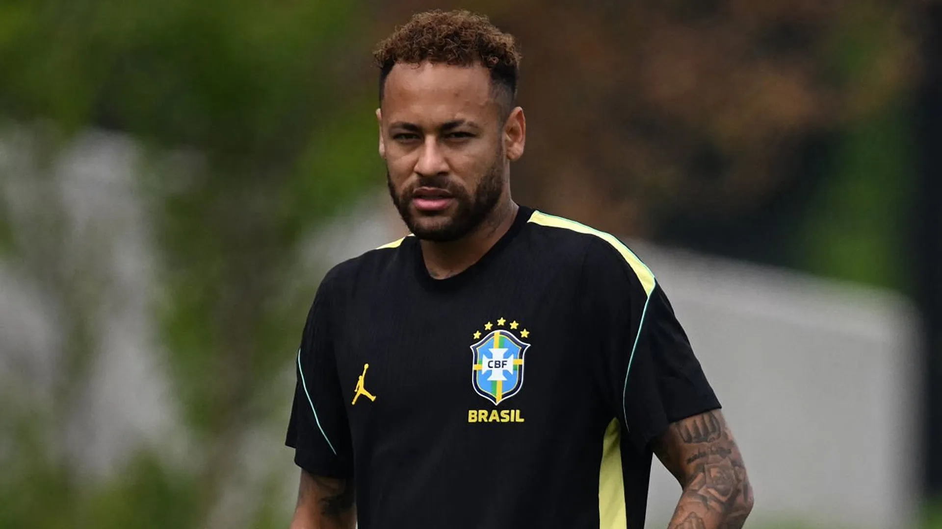 Neymar durante el entrenamiento de Brasil.