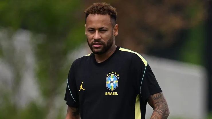 Neymar durante el entrenamiento de Brasil.