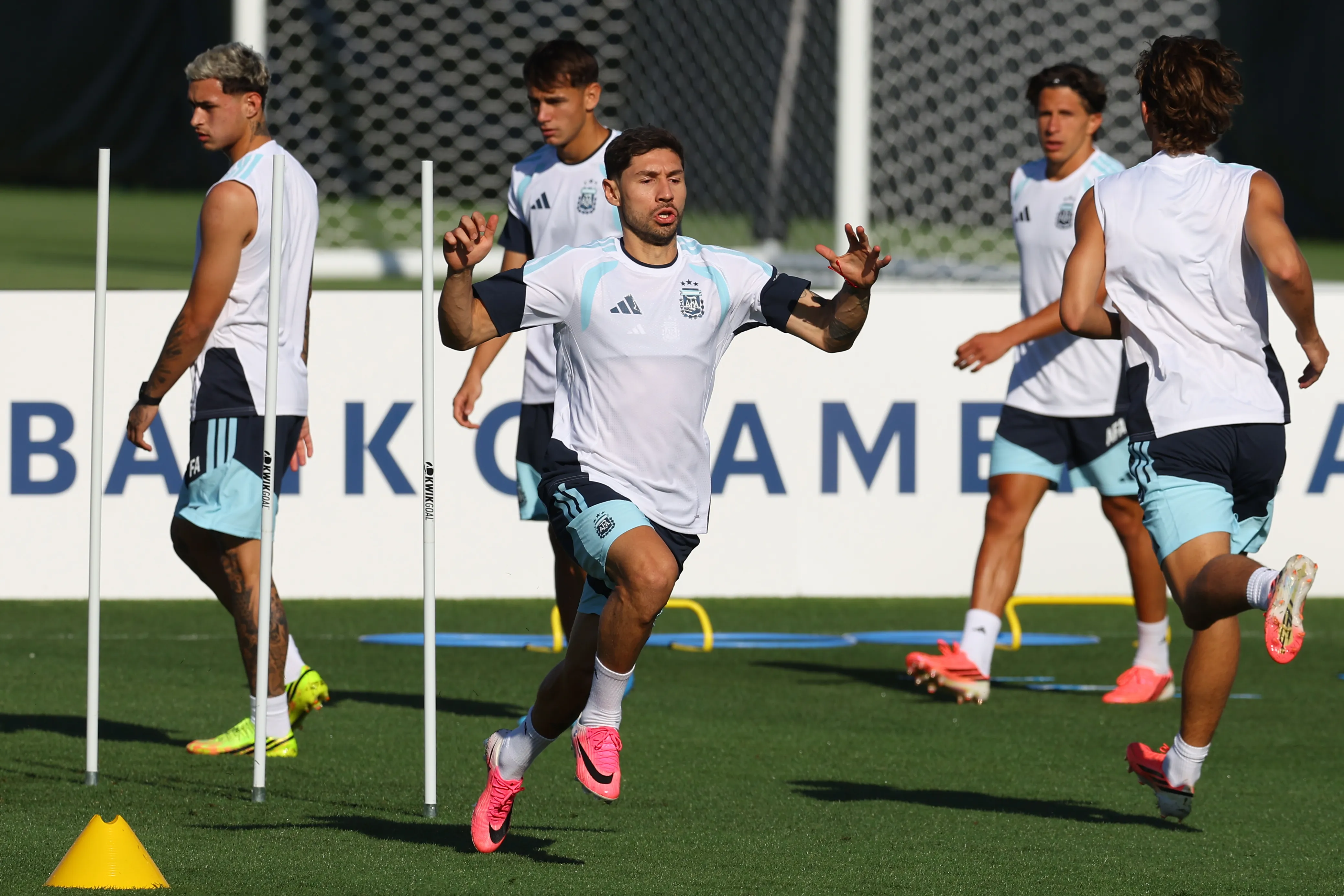 Gonzalo Montiel, en el entrenamiento de la Selección Argentina. (Getty Images)