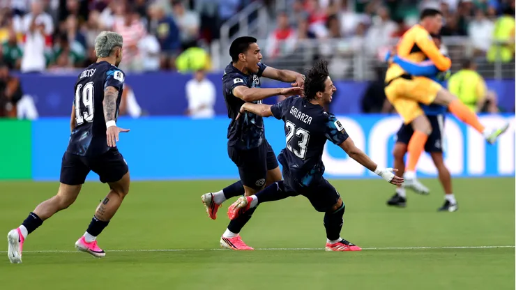 El grito de Galarza Fonda en el gol de Paraguay.