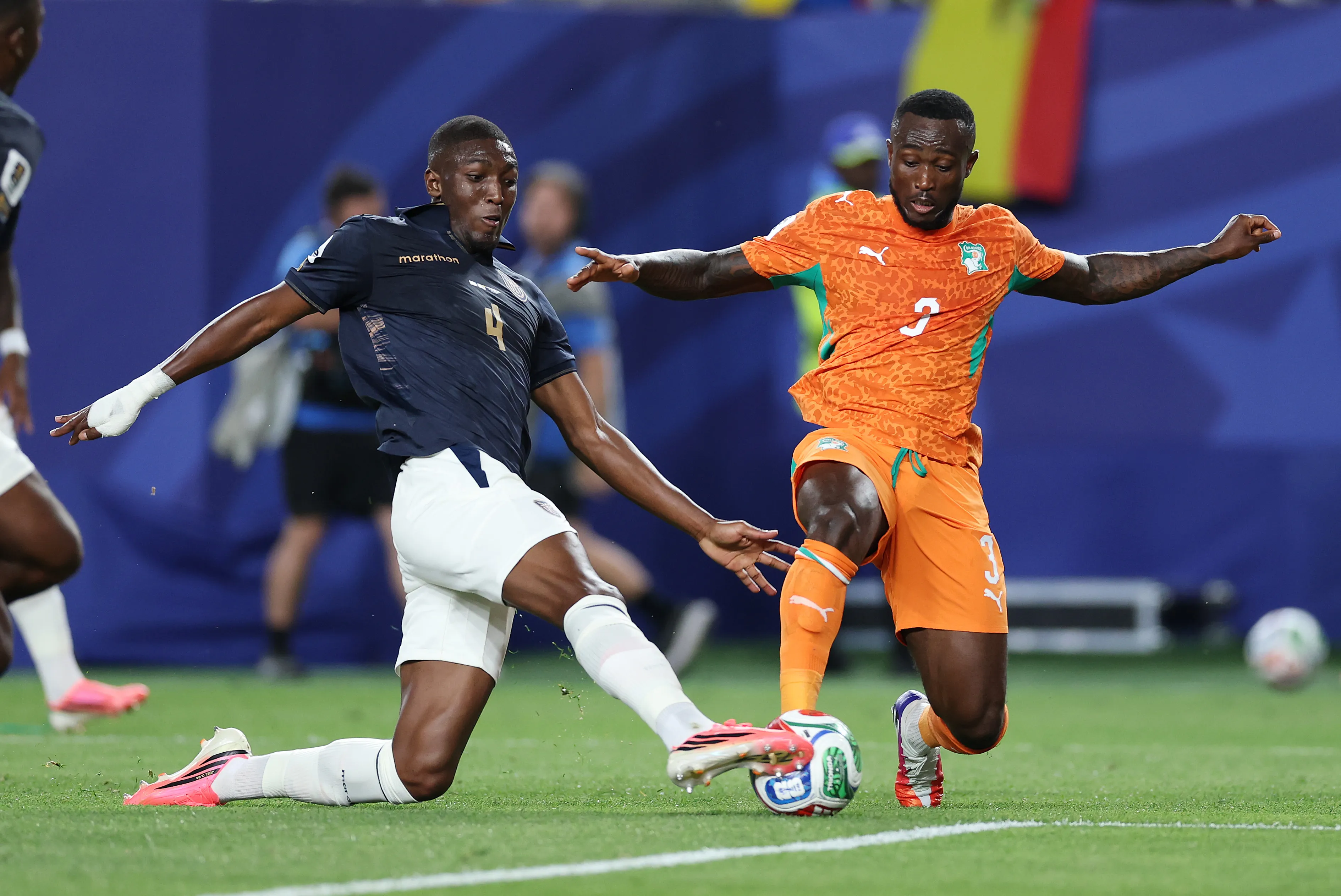 Joel Ordóñez en su debut mundialista (Getty)