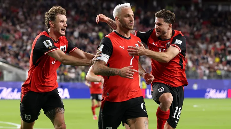 Austria le ganó a Jordania por la primera jornada del Grupo J.