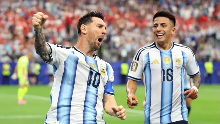 Messi festeja su primer gol ante Austria.