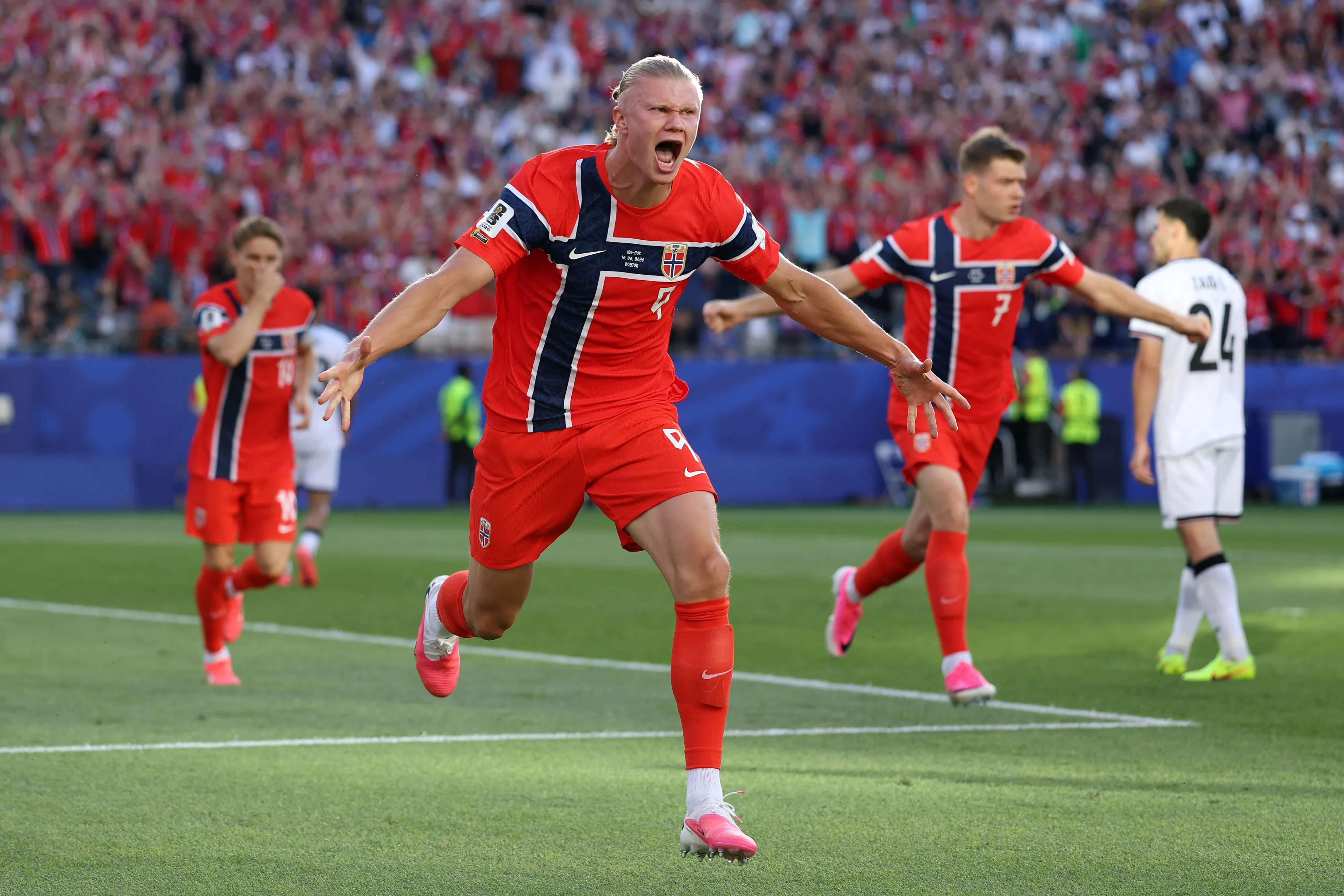 Erling Haaland festejando su gol con Noruega en el Mundial 2026. (Getty Images)