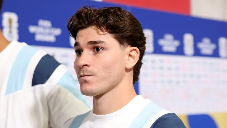 Julián Álvarez encendió la polémica con Atlético de Madrid desde Estados Unidos.