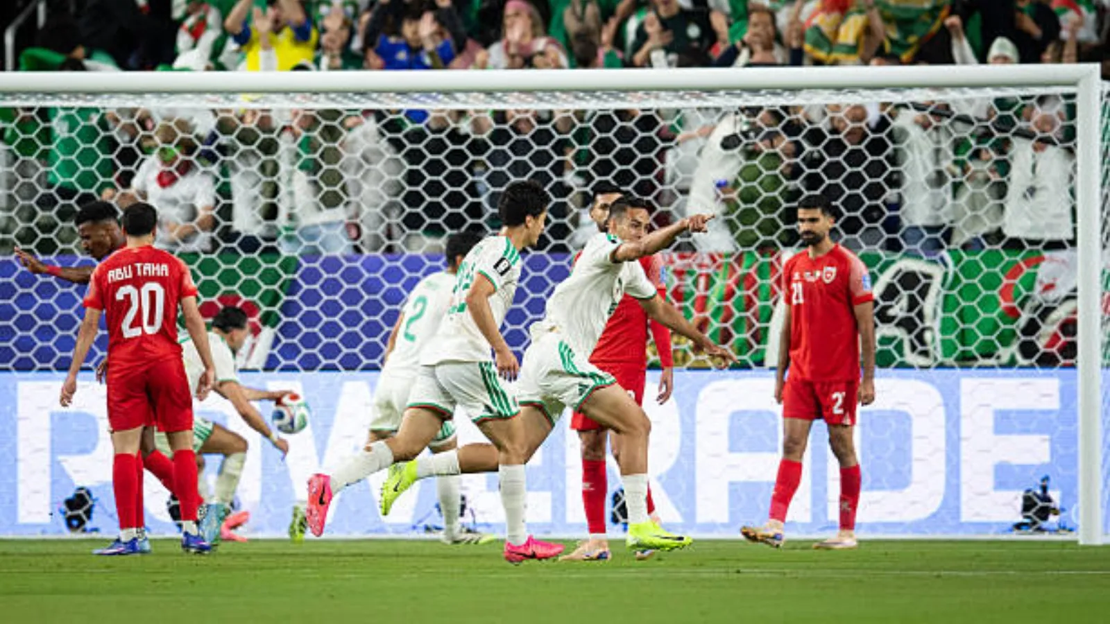 Argelia remontó y venció por 2-1 a Jordania: GETTY