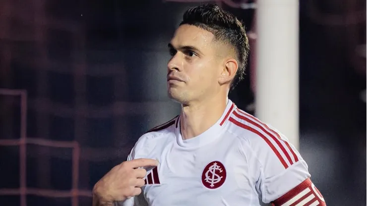 Rafael Santos Borré, jugador de Internacional de Porto Alegre.