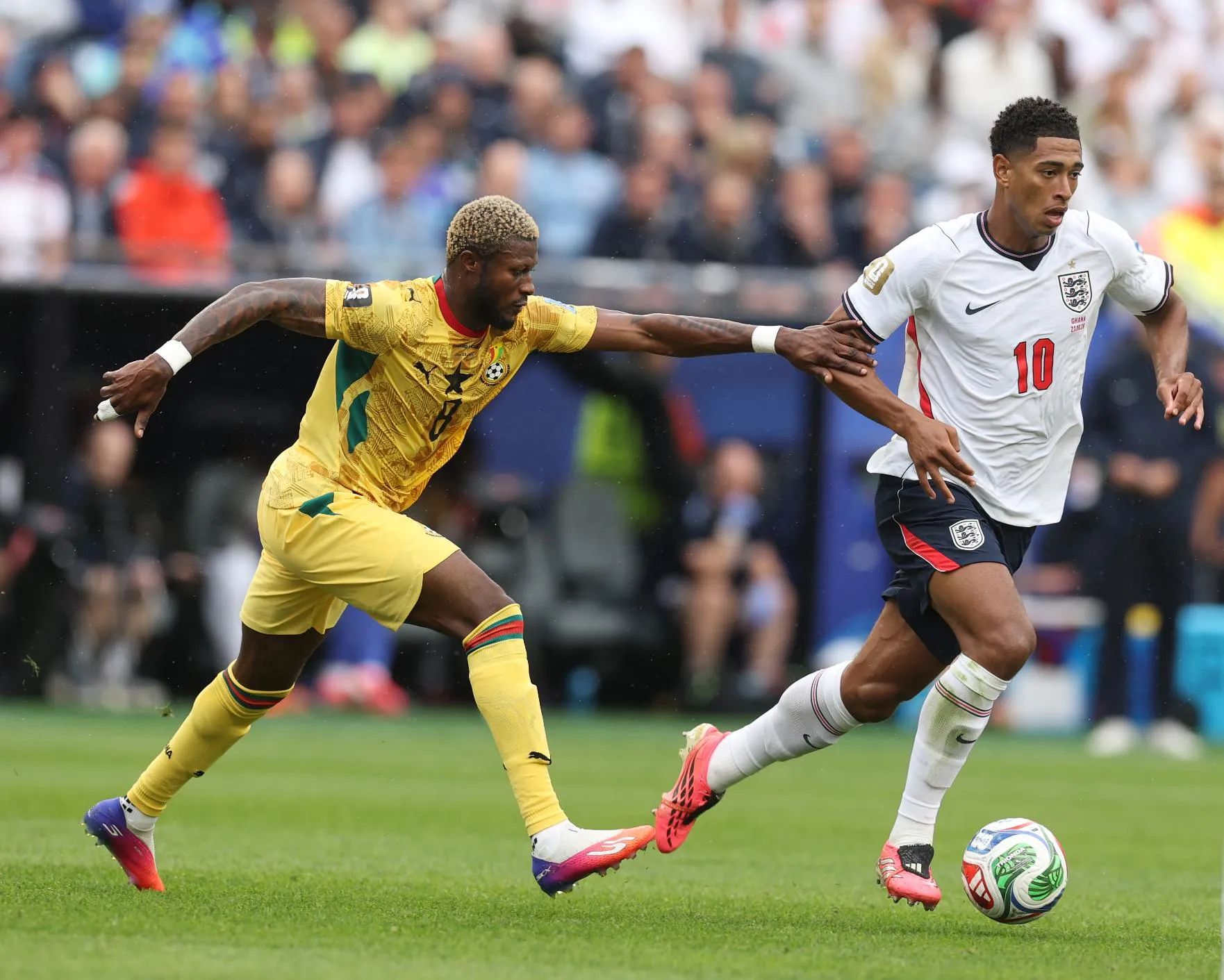 Jude Bellingham en el partido frente a Ghana. Getty Images.