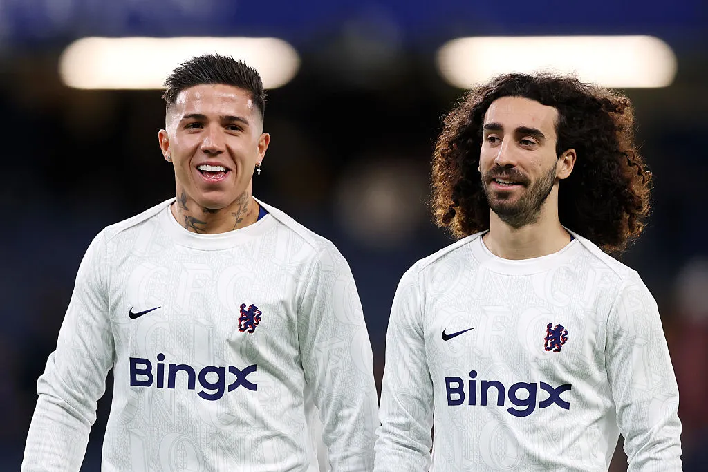 Enzo y Cucurella se hicieron muy cercanos en Chelsea. (Getty)