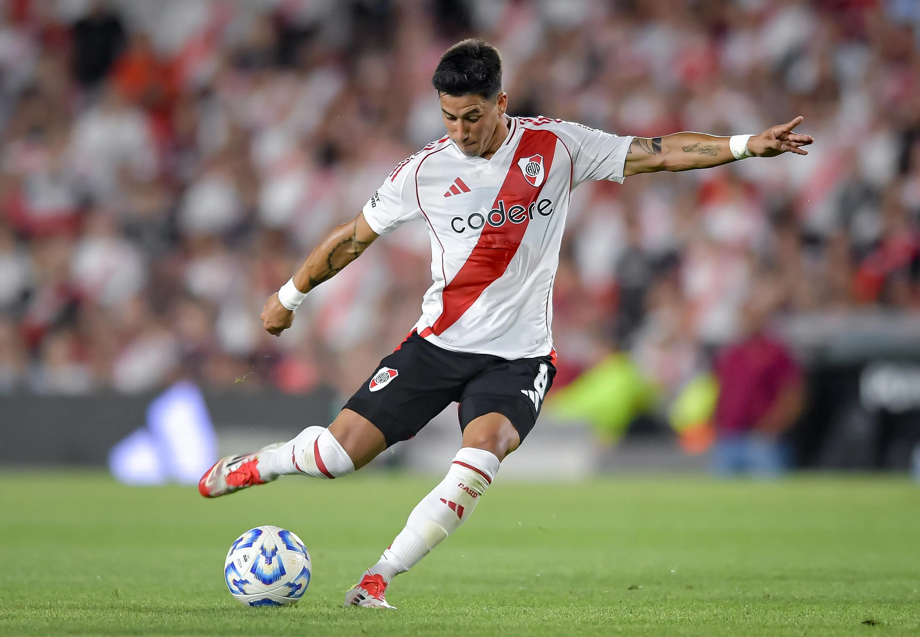Maximiliano Meza en acción. (Foto: Getty)