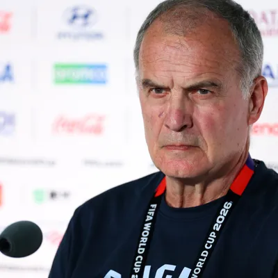 Marcelo Bielsa reveló la estrategia de Uruguay ante España por el Mundial: “Habrá que defender”