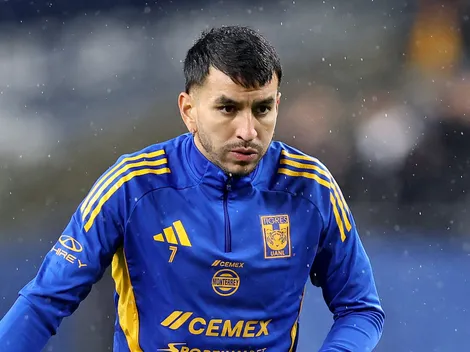 Correa reportó con Tigres y guardó silencio sobre la negociación con River