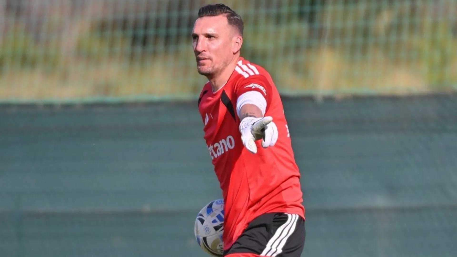 Franco Armani se irá de River