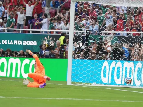 El blooper de Muslera en el gol de España ante Uruguay