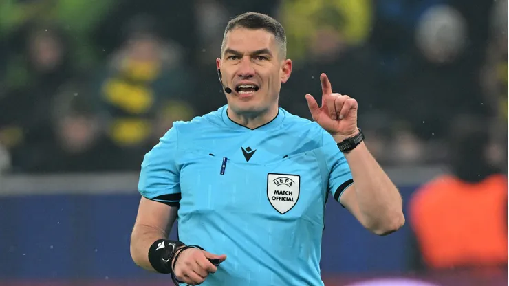 István Kovács, el árbitro de Argentina contra Jordania.
