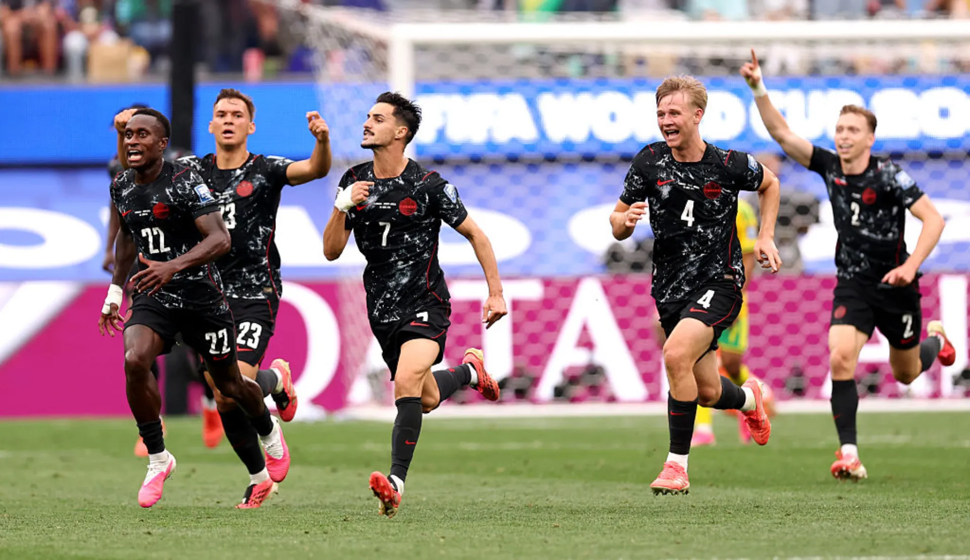Stephen Eustáquio, autor del gol de Canadá ante Sudáfrica por los 16avos de final del Mundial 2026.