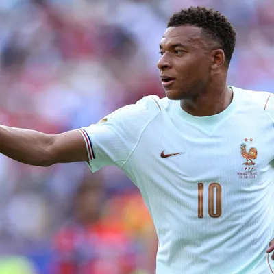 Pronósticos Francia vs Suecia: Mbappé lidera a Les Bleus en un cruce de alto riesgo