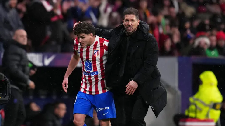 Julián Álvarez y Simeone, una sociedad que podría estar llegando a su fin.