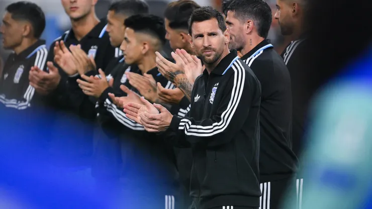 Roberto Ayala destacó de Lionel Messi la influencia que tiene en sus compañeros de la Selección Argentina.
