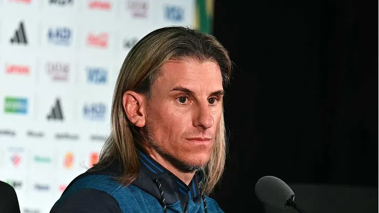 Beccacece denunció los problemas que tuvo la Selección de Ecuador en su traslado a México