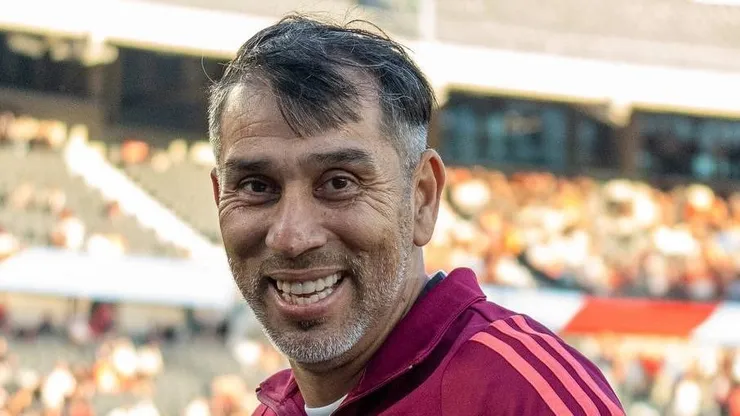 La reacción de Pipino Cuevas al triunfo de Paraguay: "Había prometido que dejaba el alcohol"