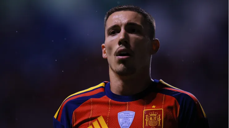 Atlético de Madrid confirmó el fichaje estelar de Grimaldo