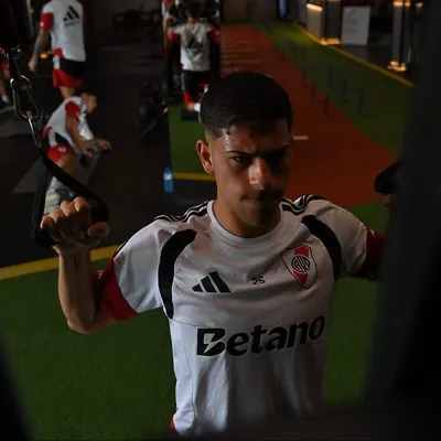 River hoy: detalles del arribo de Beltrán, formación vs. Flamengo, mal recibimiento al representante de Correa en México y último intento por Deossa