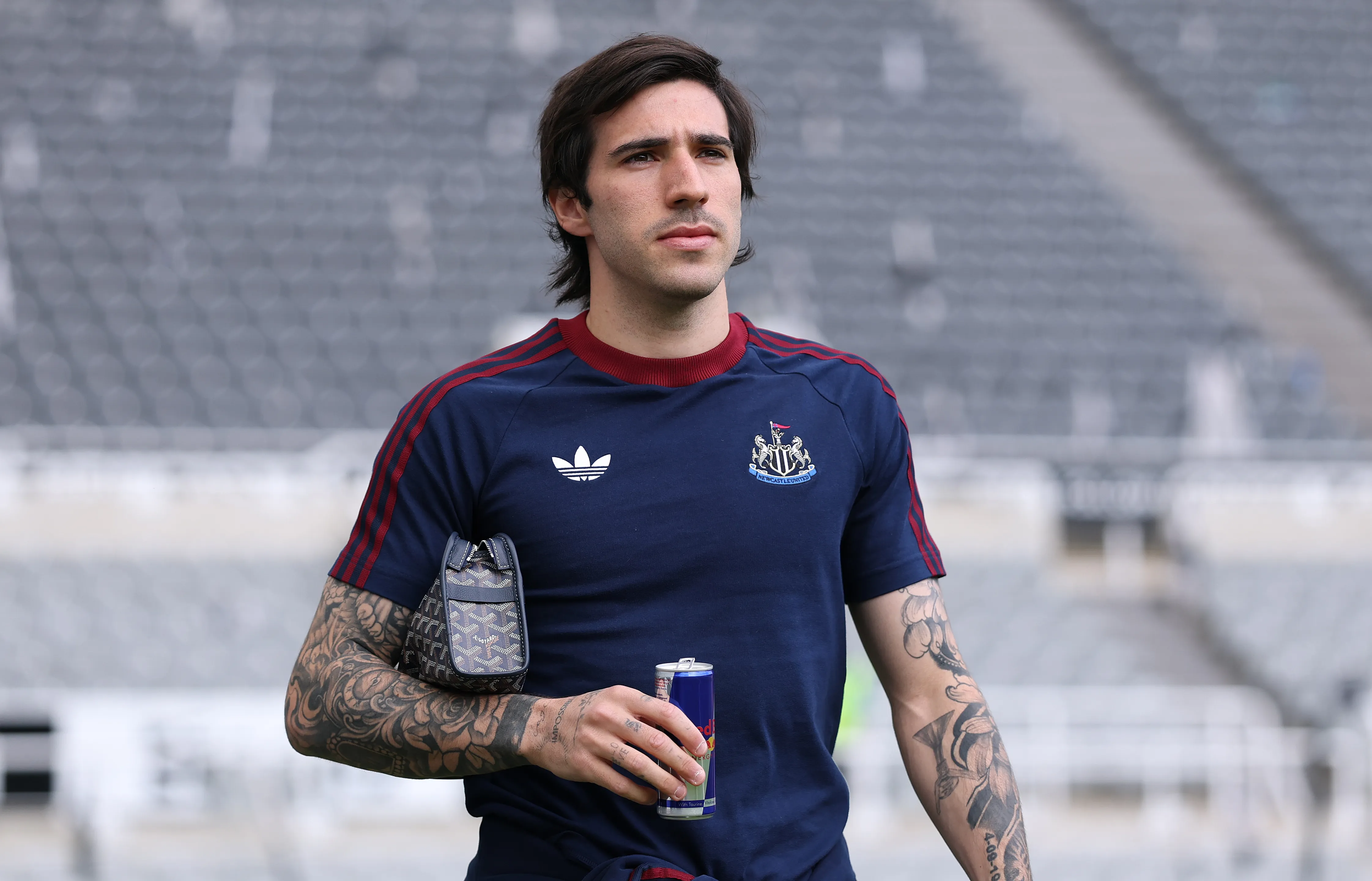 Sandro Tonali llega desde Newcastle United. (Getty Images)