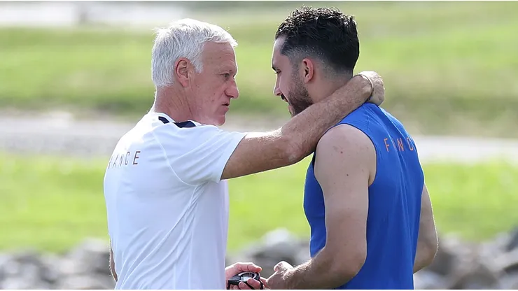 Se supo por qué Rayan Cherki le negó el saludo a Didier Deschamps en la Selección de Francia