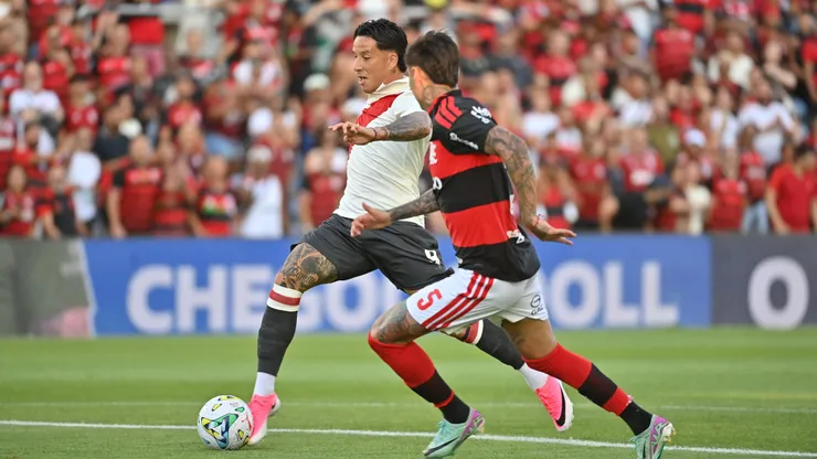 River y Flamengo se enfrentan en un amistoso.